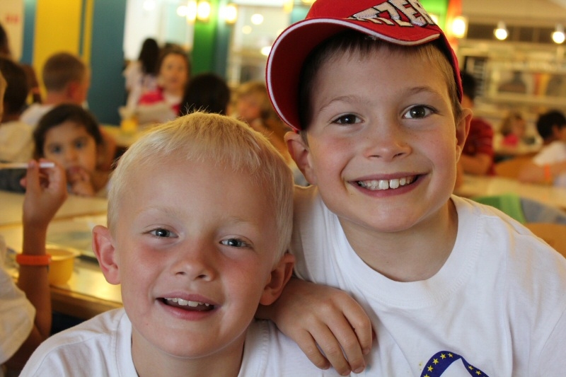 Village Camps International Summer Camp VDC Geneva 2016-08-12 https://www.villagecamps.com/journals_admin/images/329-22-Picture 055.jpg